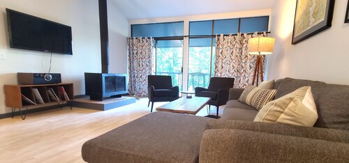 Redmond Retreat avail 30 days or more. Special rates for fall 2025