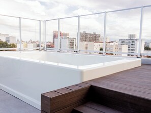 Outdoor pool - Joy Tower by FMA Coliving (Salta)
