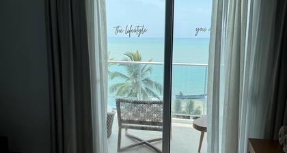 Life Changing Ocean View resort with King Bed AC, WiFi in lovely Cabarete