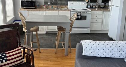 Charming 1-bedroom apartment in the historic Hotel Royal.