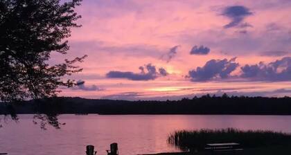 Rustic Cabin #8 on Private Lake!
