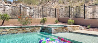 Va Va Views! Heated Pool/Spa! Much More! Plus Discounts!