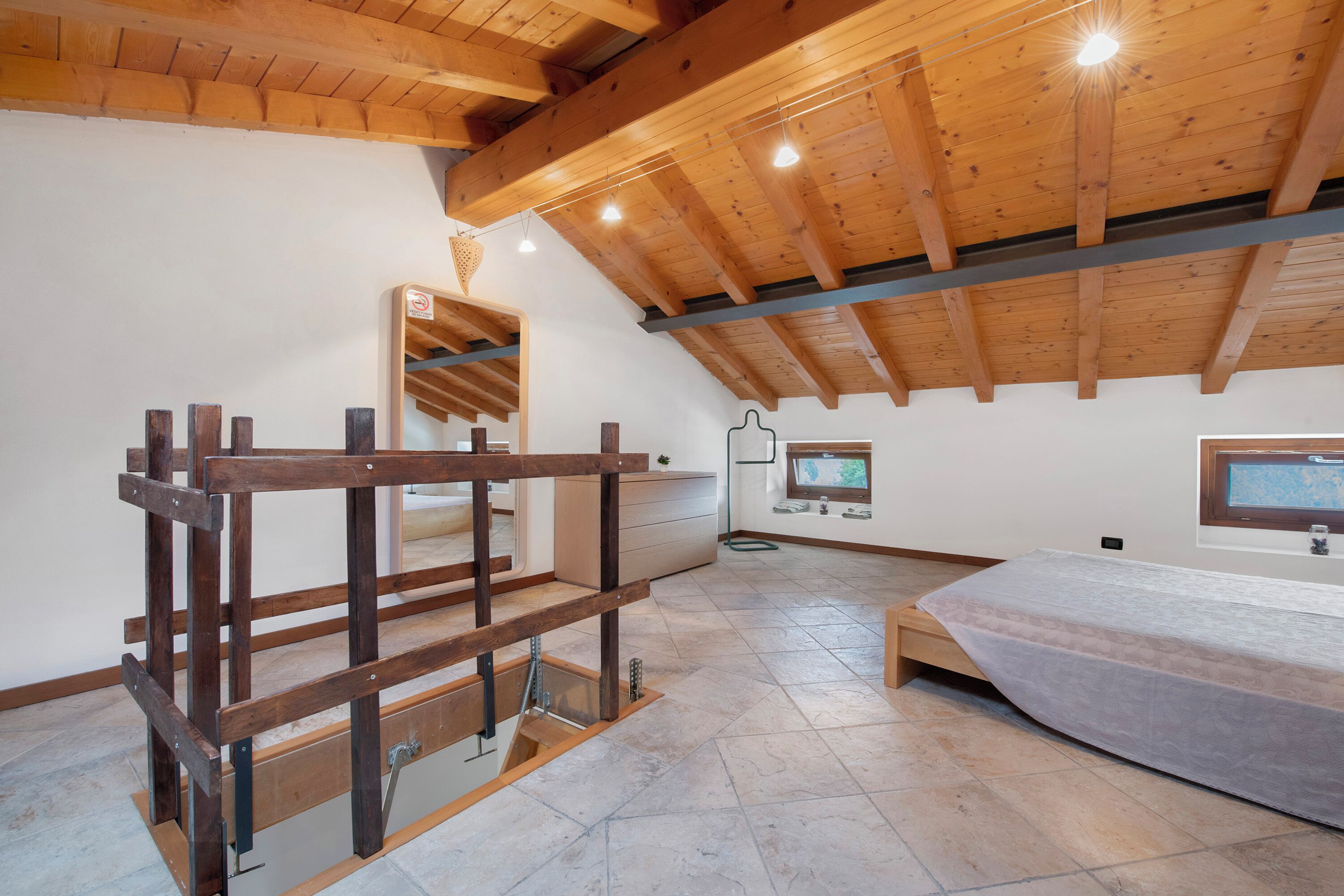 3 habitaciones, tabla de planchar con plancha y wifi gratis 