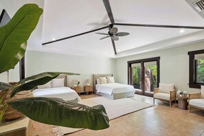 3 bedrooms, free WiFi, bed sheets - Oceanfront Hideaway (Kihei)