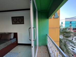 Double Room, Balcony, City View | Free WiFi - Green Hotel (Pattaya)