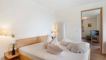 2 sovrum, strykjärn/strykbräda, gratis wi-fi och sängkläder