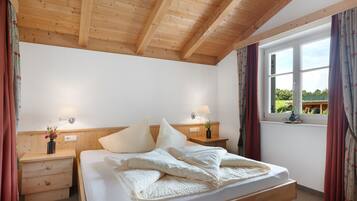 2 sovrum, strykjärn/strykbräda, gratis wi-fi och sängkläder