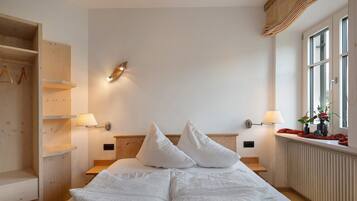 2 sovrum, strykjärn/strykbräda, gratis wi-fi och sängkläder