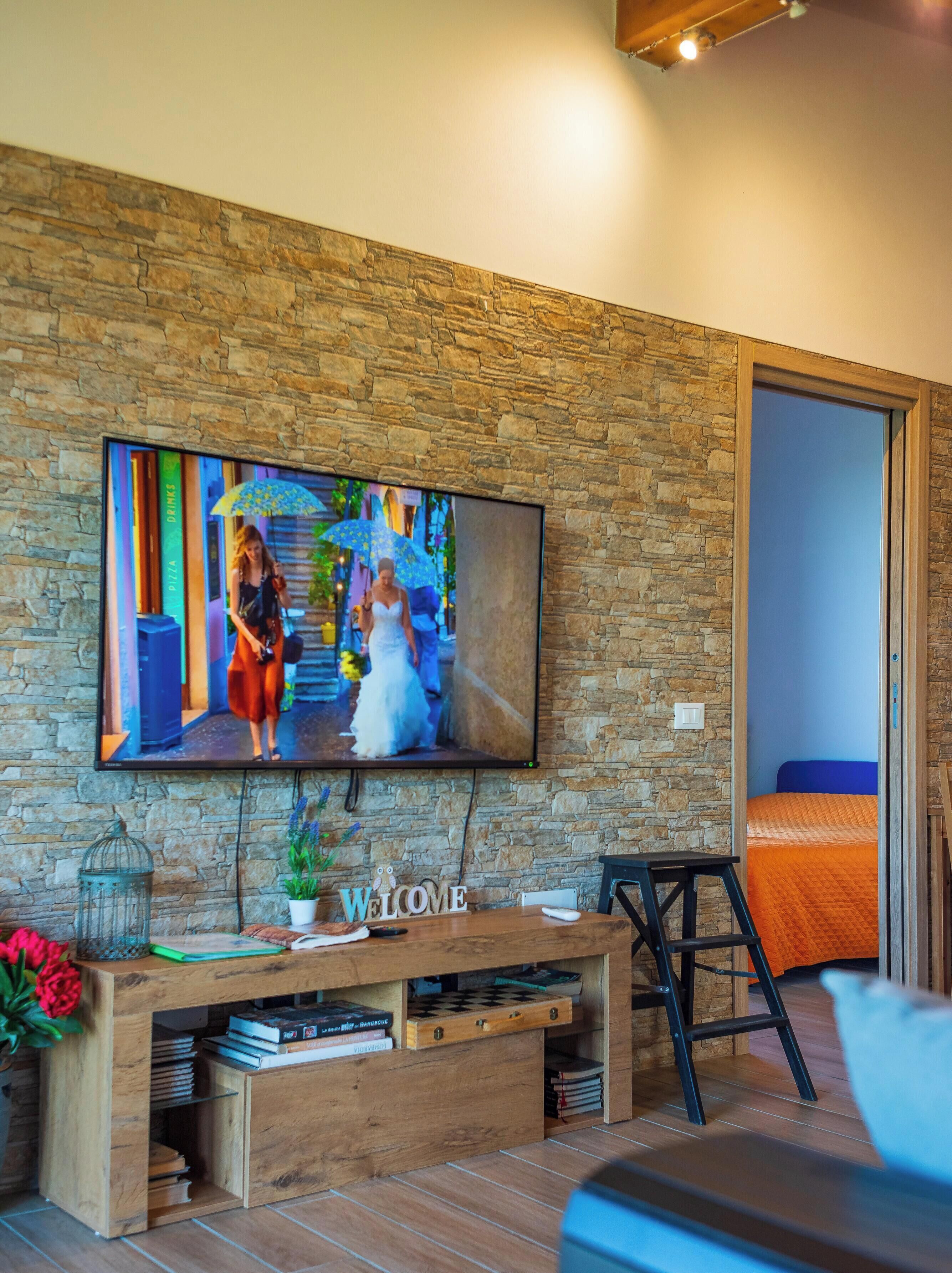 3 slaapkamers, een strijkplank/strijkijzer, gratis wifi, beddengoed