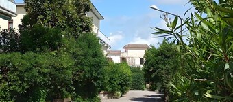 Apartment 'Sorrento Beach and Center' with Sea View, Private Terrace and Shared Garden