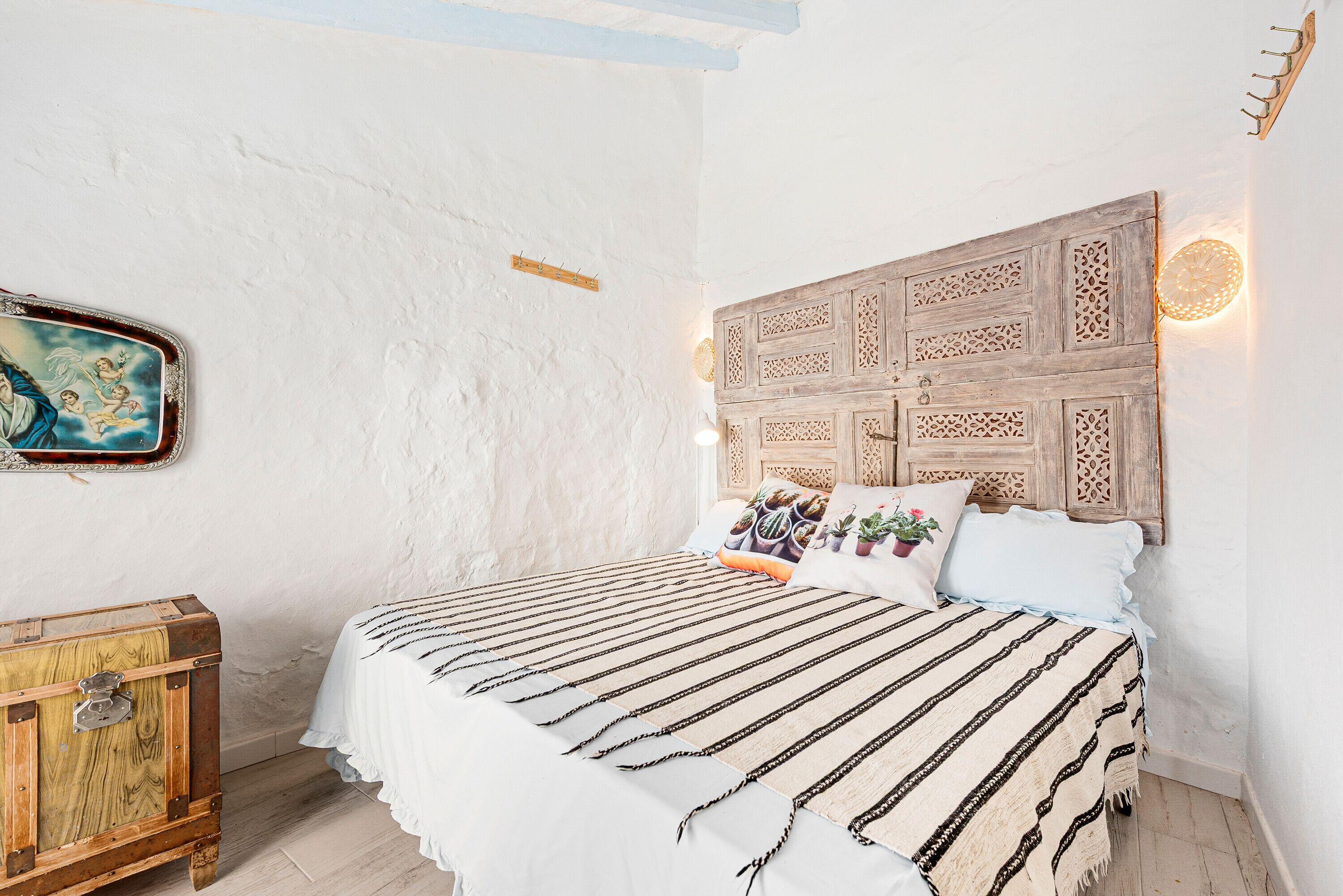 3 habitaciones, tabla de planchar con plancha y wifi gratis 