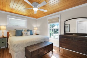 5 bedrooms, iron/ironing board, free WiFi, bed sheets - Porch Light Cottage - Historic District Walk to the Beach, Private Pool, Spa, Fire Pit & Guest House (Saint Simons Island)