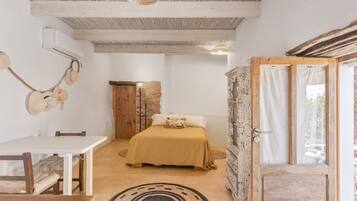 4 dormitorios, tabla de planchar con plancha, wifi gratis y ropa de cama