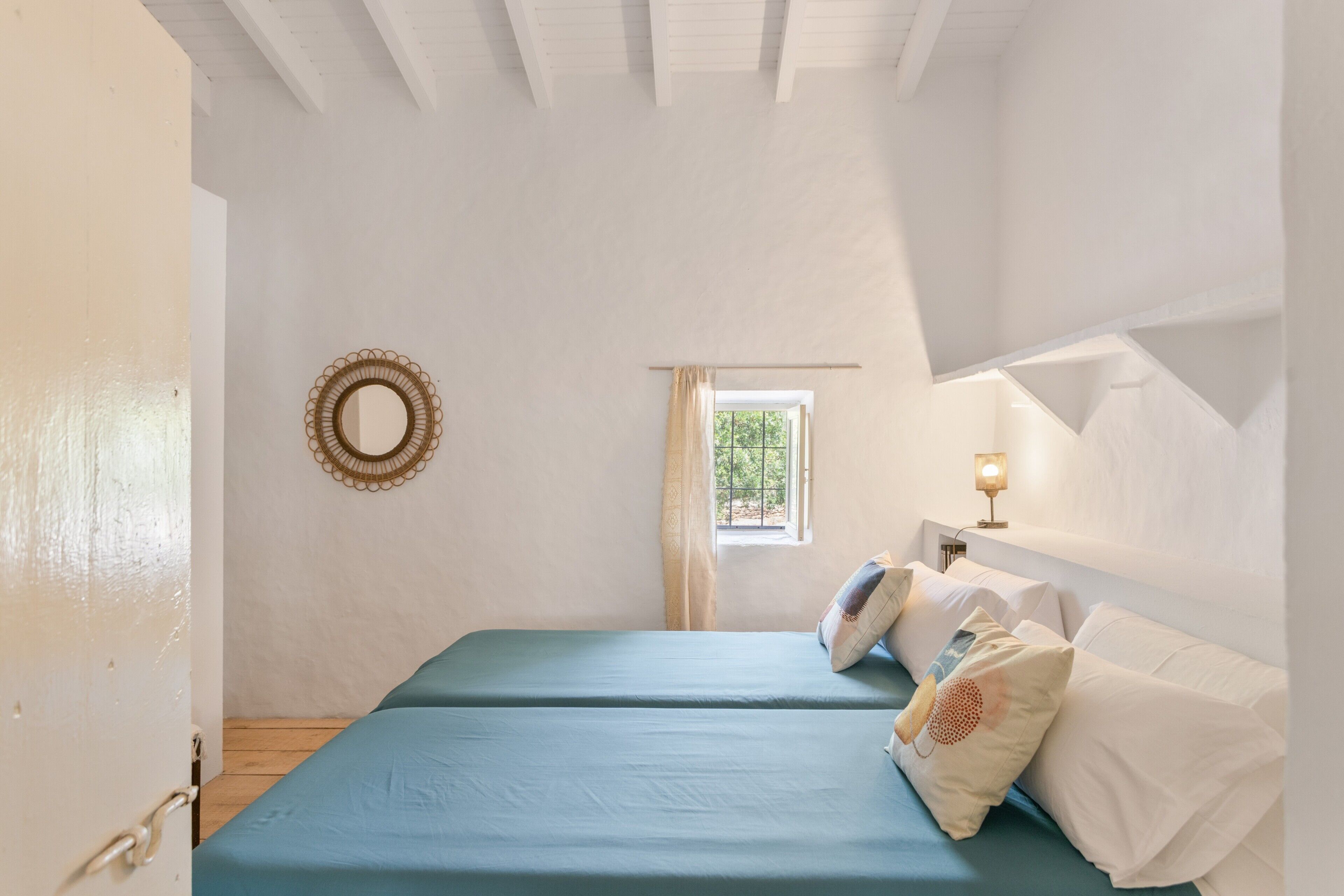 4 camere, ferro/asse da stiro, Wi-Fi gratuito, lenzuola