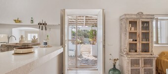 Country House 'Vicent' with Private Terrace and Garden