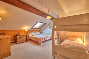 1 chambre, fer et planche à repasser, Wi-Fi gratuit