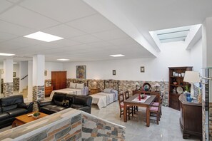 Interior - Apartment 'Los Olivos' with Air Conditioning (Algar)