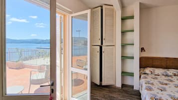 1 多间卧室、免费 WiFi、床单