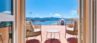 Appartement 'Terrazza Sul Mare' avec vue sur la mer, Wi-Fi et climatisation