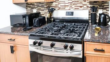 Microwave, stovetop, dishwasher