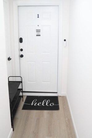 Interior - Upscale 3-bedroom/2.5-bath unit near EWR, NYC, MetLife, Prudential, and more. (Newark)