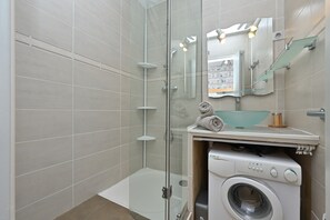 Dusche, Haartrockner