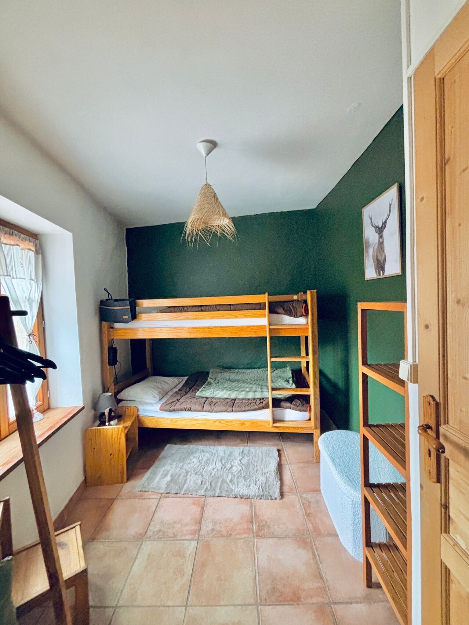 4 chambres, fer et planche à repasser, Wi-Fi gratuit