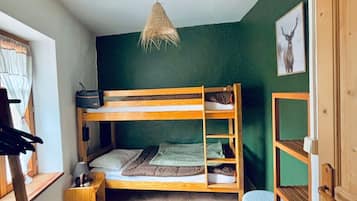 4 chambres, fer et planche Ă repasser, Wi-Fi gratuit