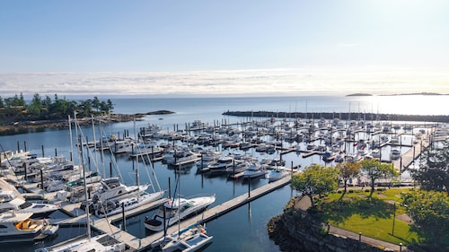 Fairwinds Residences