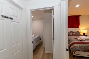 2 Schlafzimmer, Schreibtisch, Bügeleisen/Bügelbrett, kostenloses WLAN