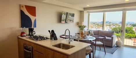 Fridge, microwave, oven, stovetop