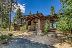 Exterior - Platinum Place at Martis Camp by Tahoe Getaways - 5BR Monthly Lease w/ Hot Tub (Truckee)