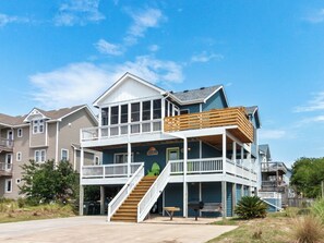 Exterior - Sully's Shore Thing Walk to beach Pool hot tub (Corolla)
