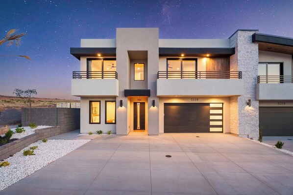 Exterior - The Honu House (Hurricane)