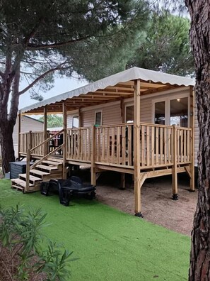 Exterior - Mobil-home ★ Accès direct mer | Piscine, animations & clim - 6 pers (Canet-en-Roussillon)