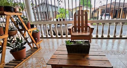 5 minutes away from the airport (Pedacito de Sol)