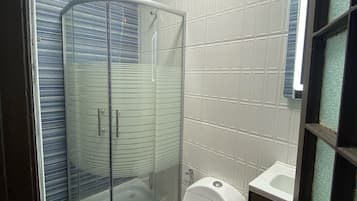 Comfort Room | Bathroom