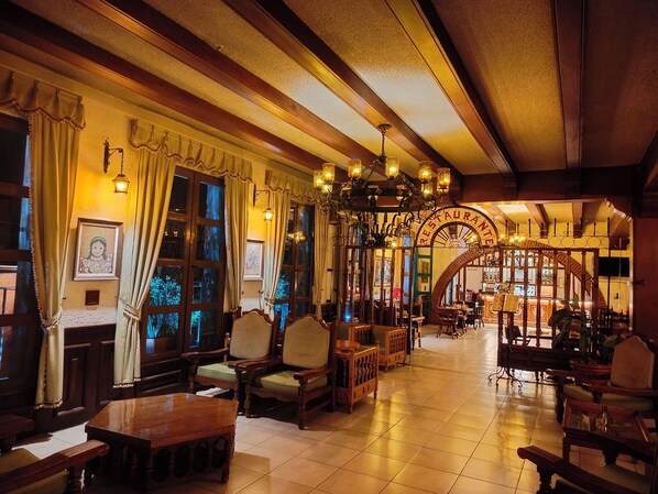 Sala de estar en el lobby