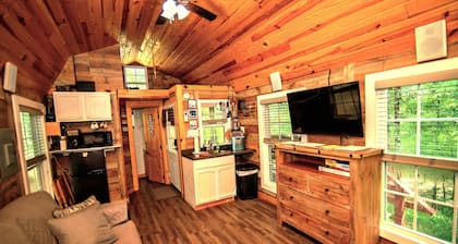 Americana Cabin