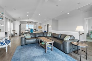 TV - "Conning Tower" Second Row, 6 Bedroom, 6.5 Bathroom, Elevator, Canal Access! (Holden Beach)