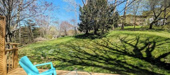 Charming 2-bedroom Retreat with AC, WiFi in the Heart of the Annapolis Valley