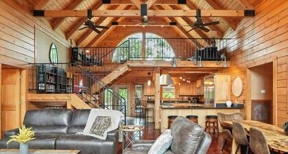 Secluded Nashville Luxury Lodge