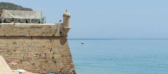 Sunny Flat w/ Jacuzzi & Balconies by Host Wise