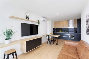 Télévision, espaces bureaux