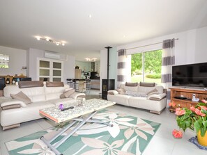 Living area - Douce campagne by Interhome (Etoile-sur-Rhône)