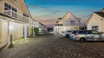 Free self-parking