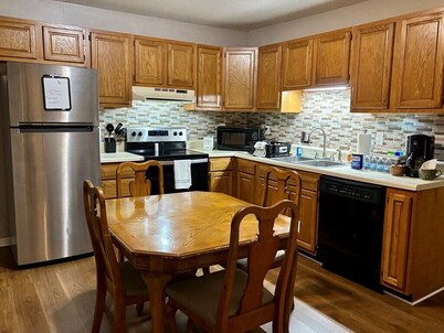 Hillside Hideaway 2; Hatfield McCoy and Outlaw trails; Firepit; Sleeps 5