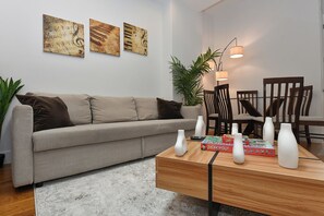 Smart TV, books