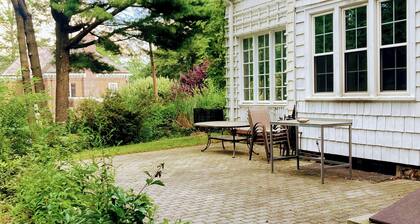 Spacious, Immaculate, Historic 6-bedroom home minutes from NYC