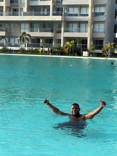 Luxury apartment in front of the largest artificial beach in latioamerica